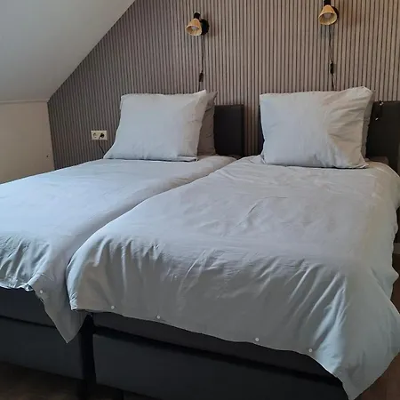 De Leeuwenkuil Bed & Breakfast Hedel